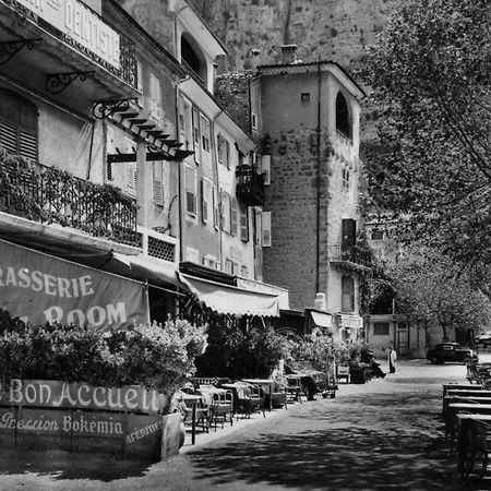 Auberge Bon Accueil Castellane Exterior foto